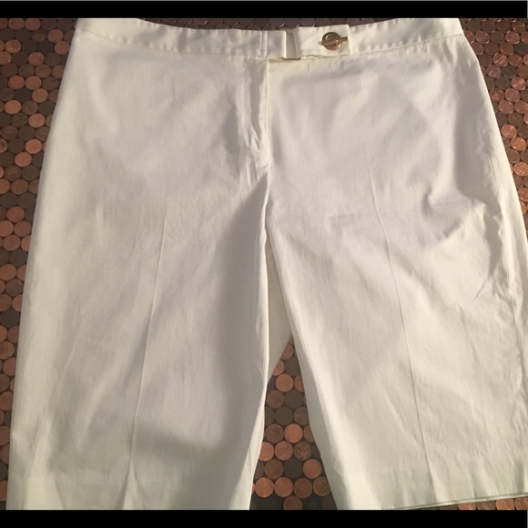 Magaschoni Bermuda Shorts With Gold Toggle Waist - Picture 1 of 5